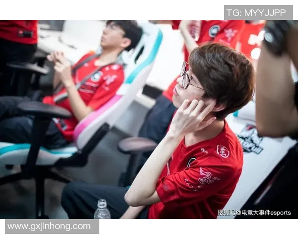 esports数据和平精英战术分析EDG防反策略的深度解读与实战应用